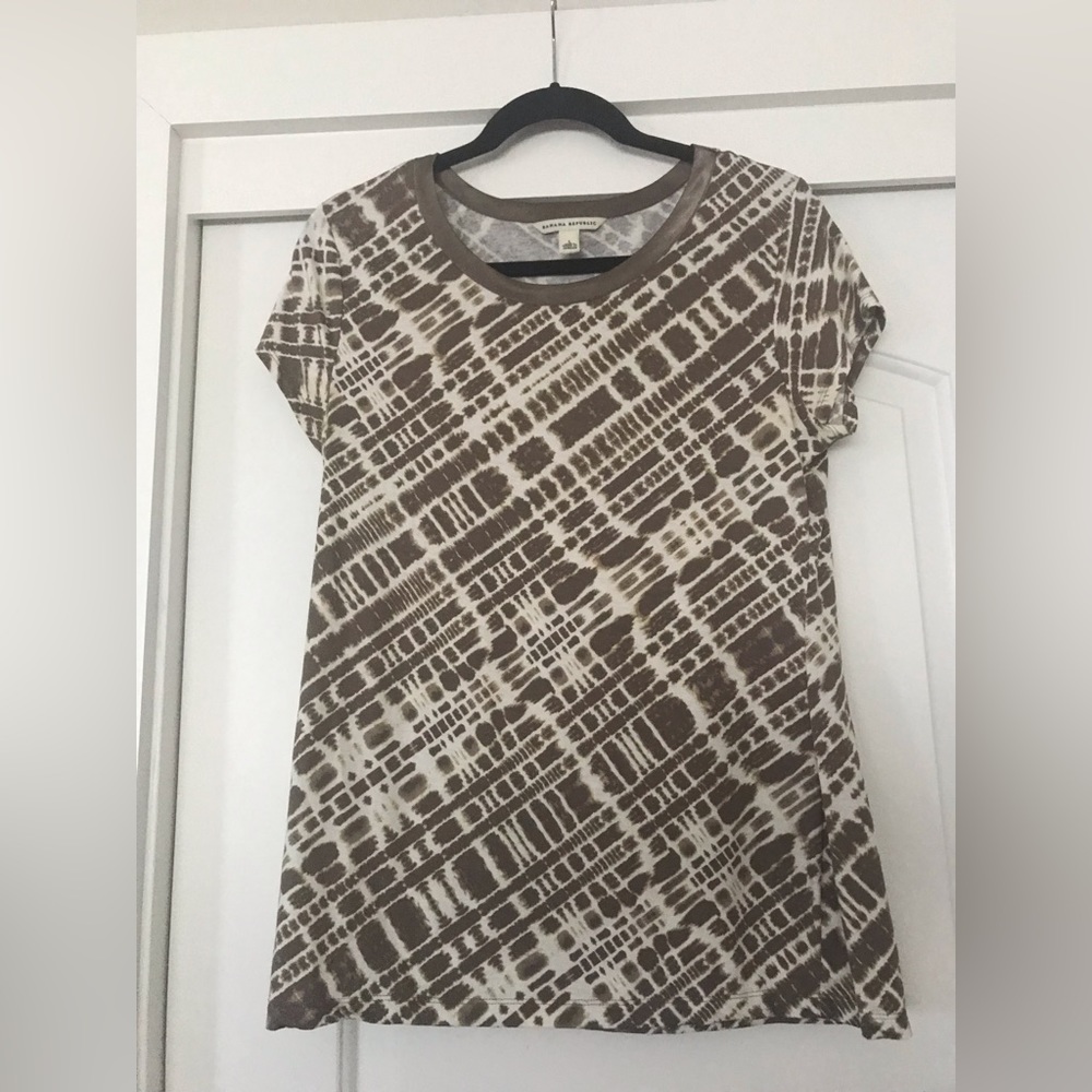 Banana Republic T-Shirt